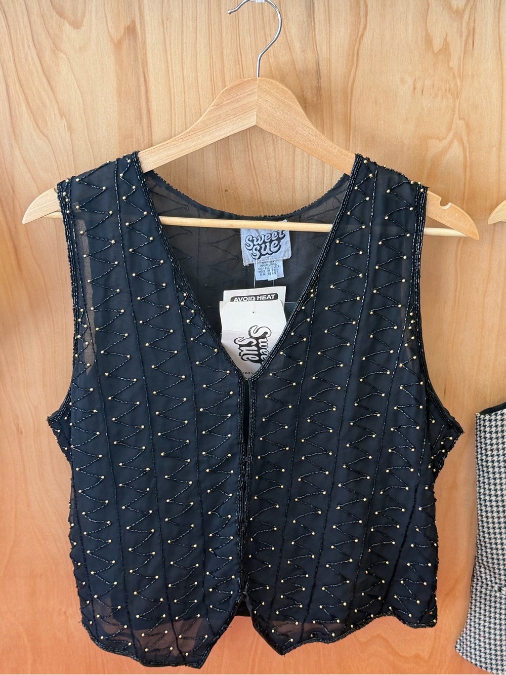 NWT Vintage Sweet Sue 100% Silk Black Beaded V-Neck Sleeveless Vest